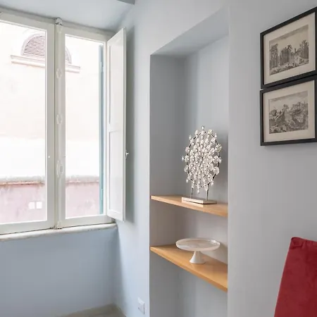 Daire Iflat Lovely In Trevi Roma